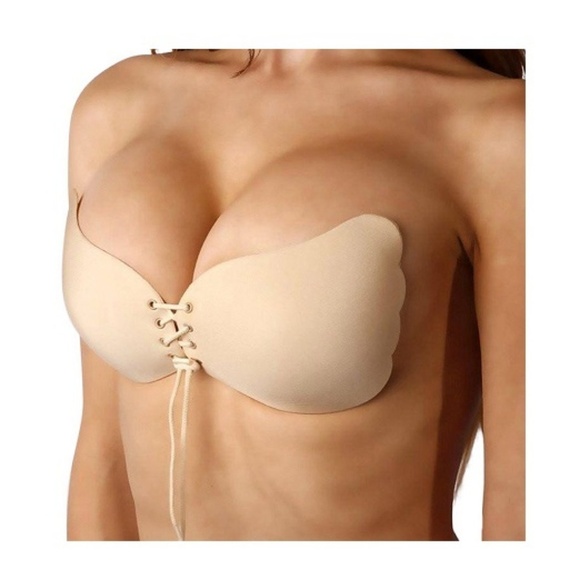 LA LA SILICONE BRA SELF-ADHESIVE STRAPLESS BRA ONE SIZE C CUP (NEW WITH TAGS) - Picture 3 of 3